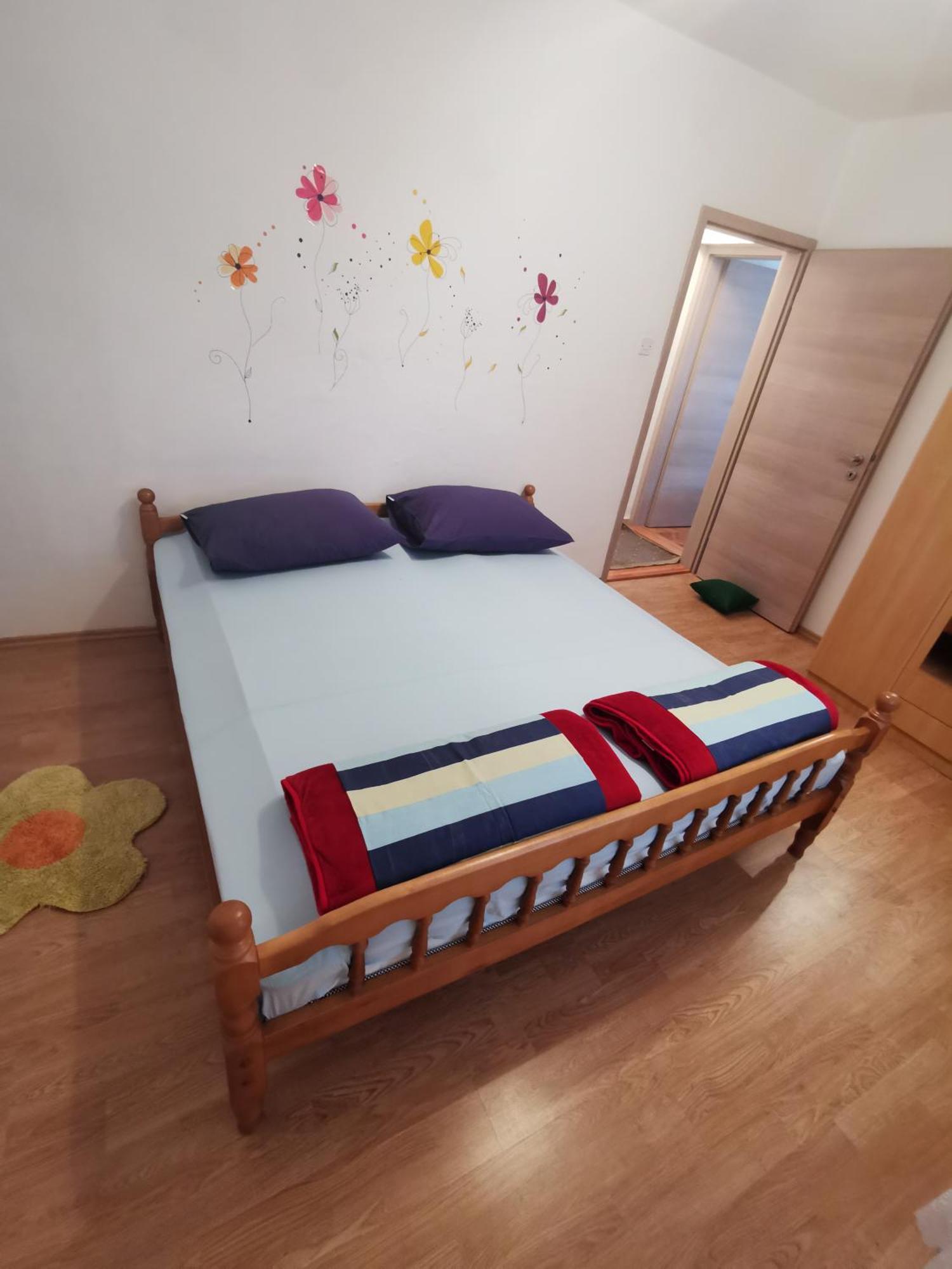 Apartmani Neno 塞尼 客房 照片