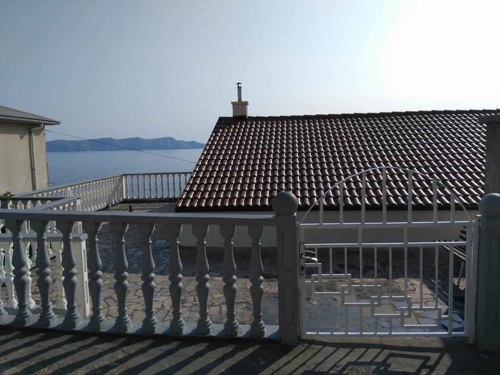 Apartmani Neno 塞尼 外观 照片